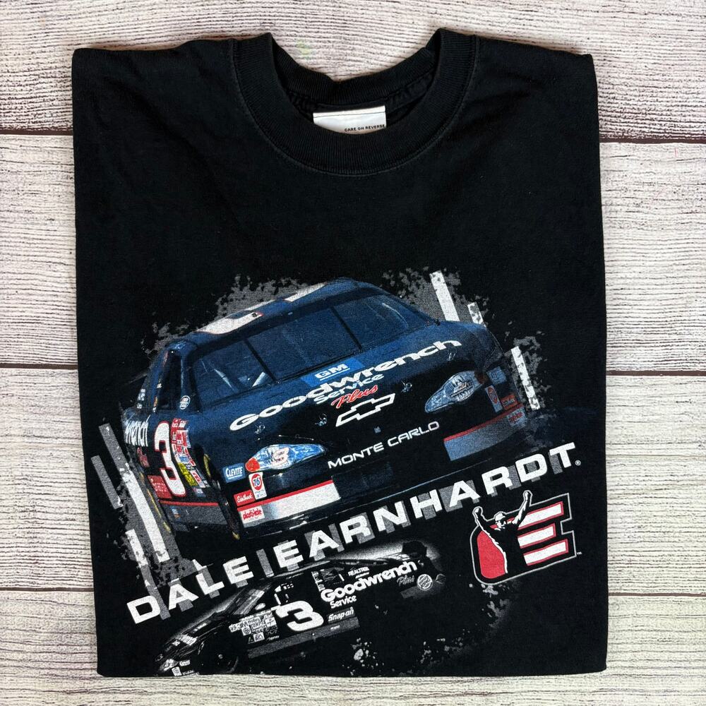 Vintage Dale Earnhardt "The Intimidator" Nascar Racing T-shirt